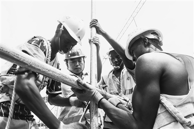 中國(guó)基礎(chǔ)電信業(yè)務(wù) 發(fā)展歷程、現(xiàn)狀與未來(lái)展望